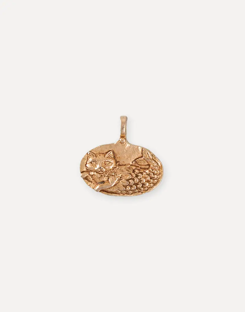 Catfish Charm – 24x23mm Nature-Inspired Pendant (Single Piece)