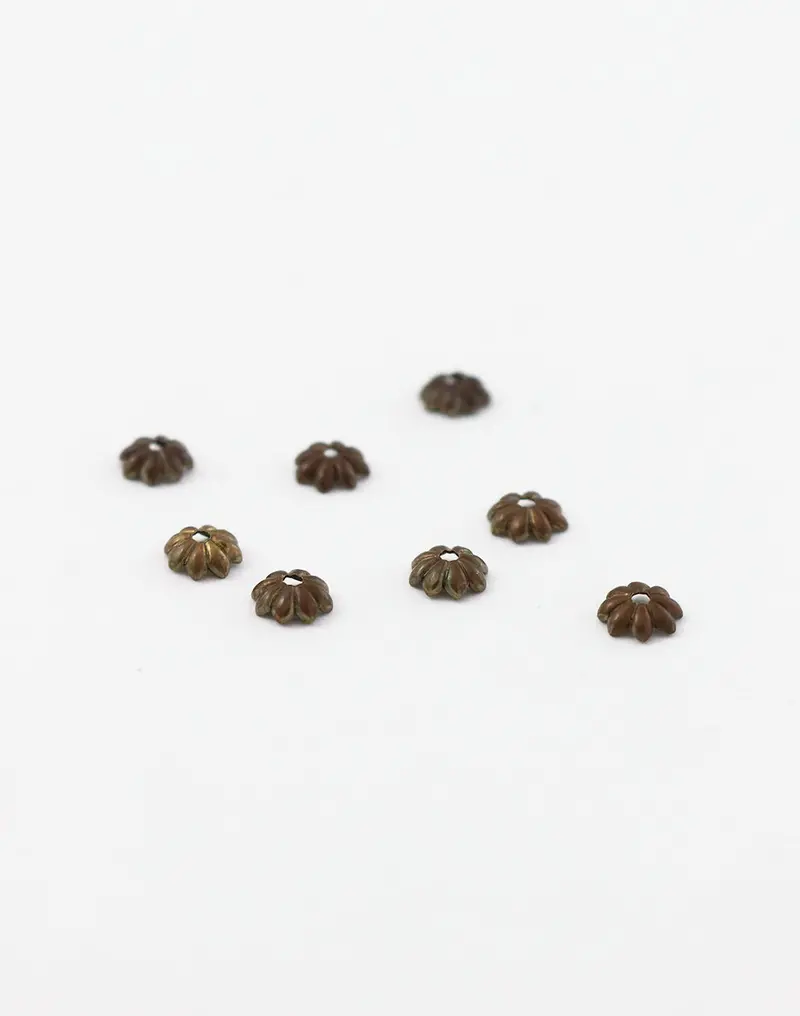 Daisy-Style Bead Cap – 6mm, Set of 8
