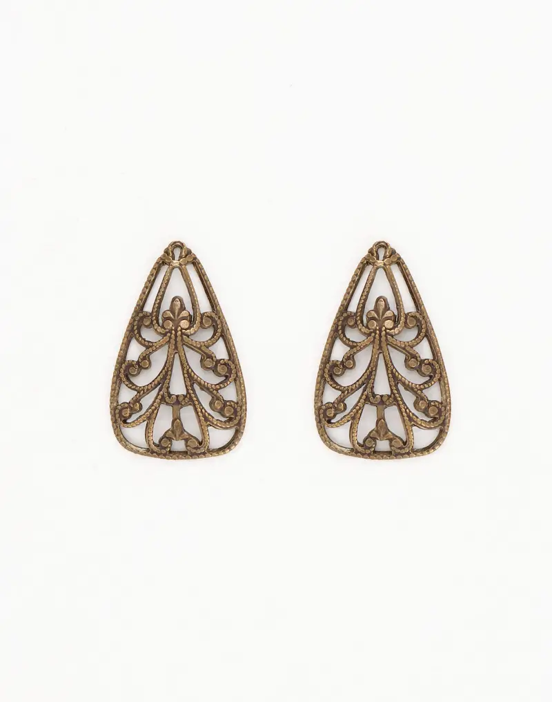 Emblazonry Charm – Heraldic 25x16mm Decorative Shield Motif (2 Pieces)