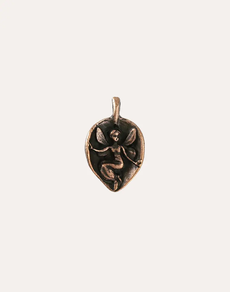 Fairy Leaf Charm – 29×18.5mm Whimsical Botanical Pendant (1-Piece)