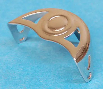 Low Eb/D# and C Key Guard – Brass Construction