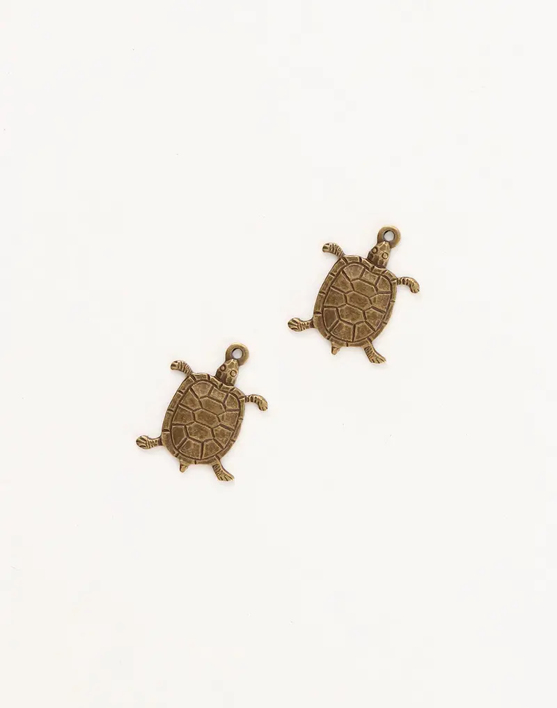 Turtle Charm – Detailed 17x13mm Marine Life Pendant (2 Pieces)